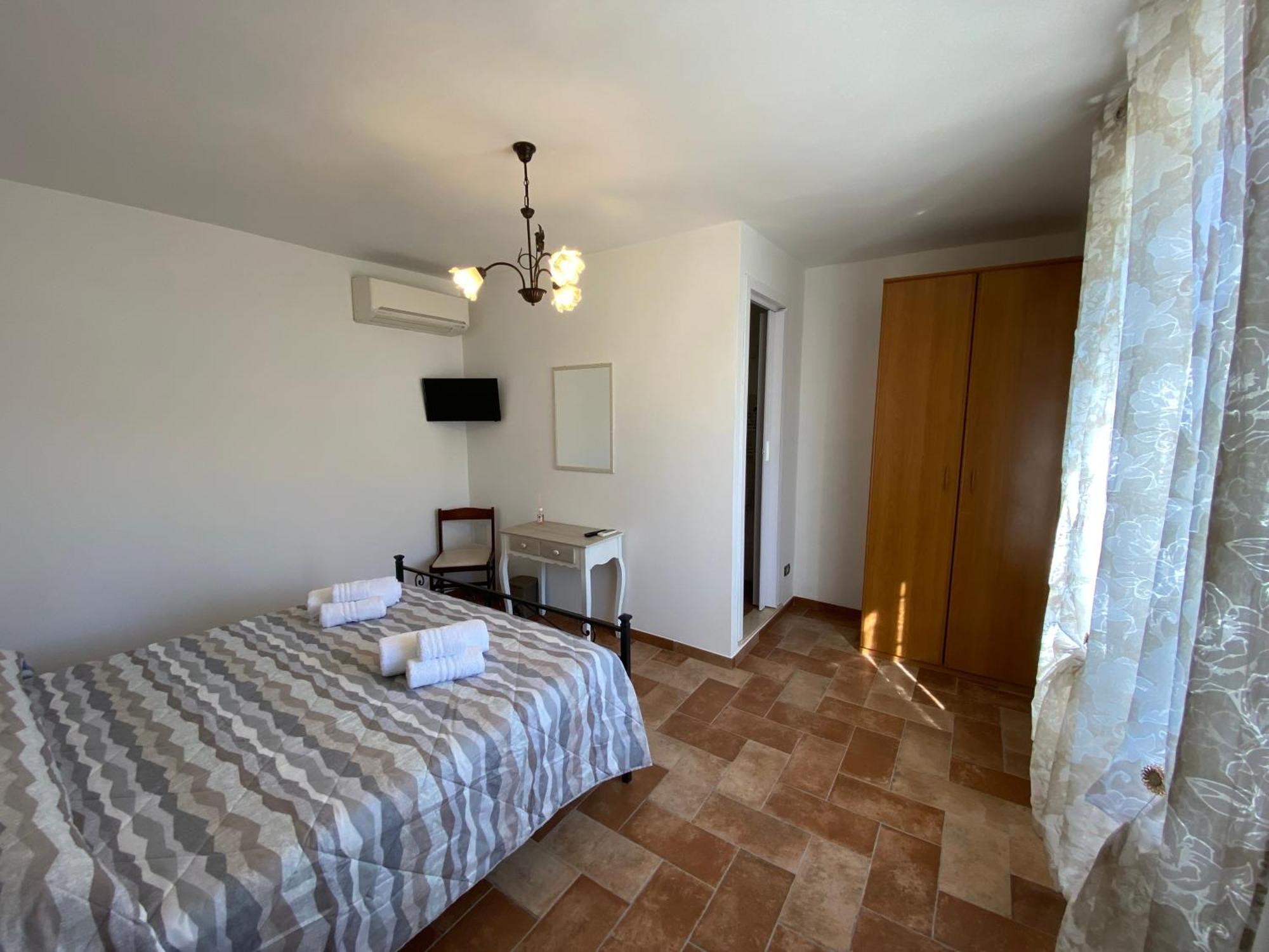 La Casa Di Nonna Tella Lenola Exterior foto